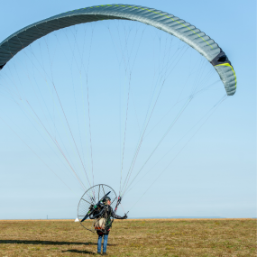 Hadron 4 - Confirmé paramoteur